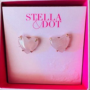 Stella & Dot Heatbreaker stone studs